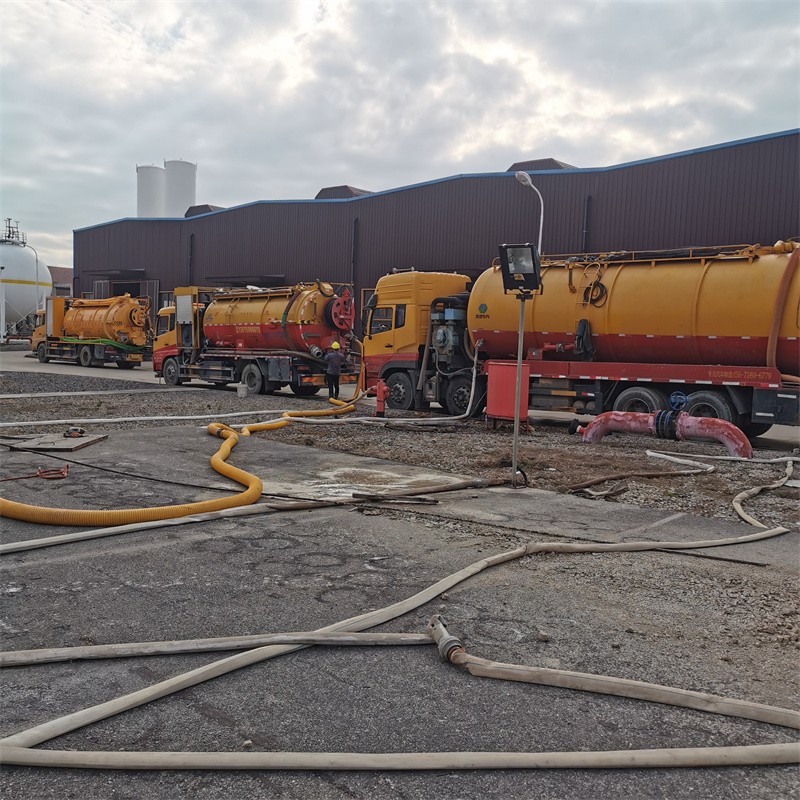 布拖污水池清理