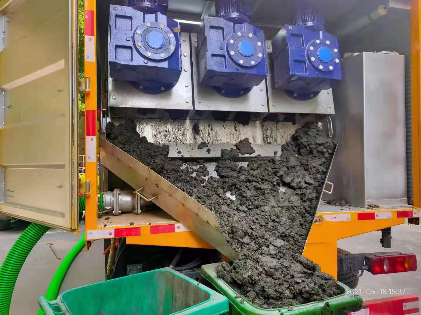 布拖化粪池清掏城市维护站-泥浆净化干湿分离处理